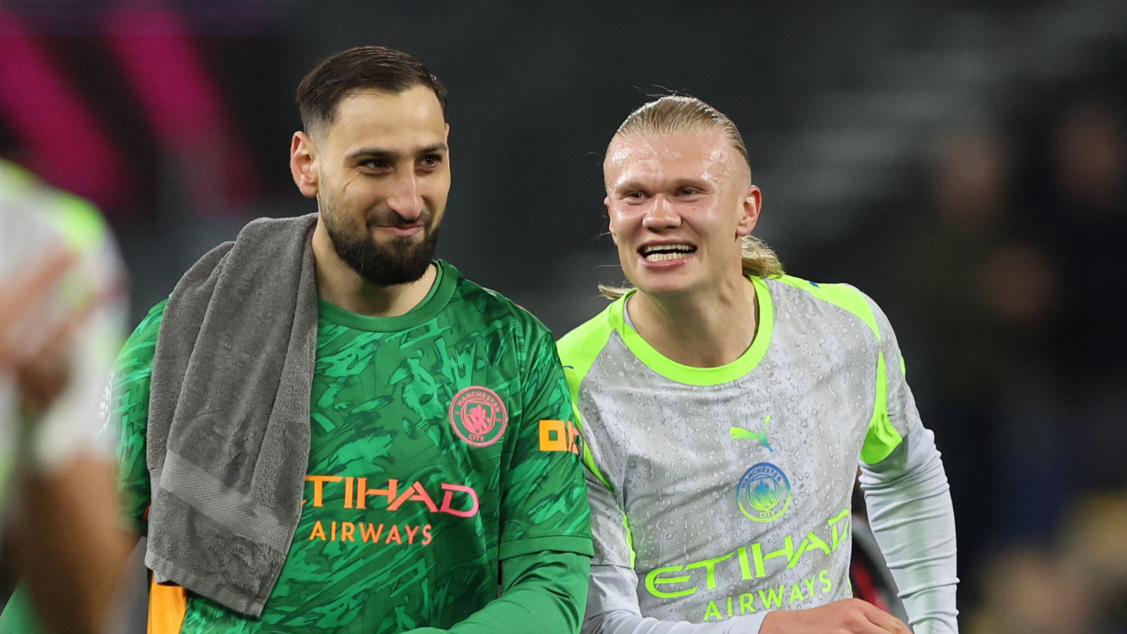 Premier Lig'de lider değişti! Küme düşen ikinci takım belli oldu