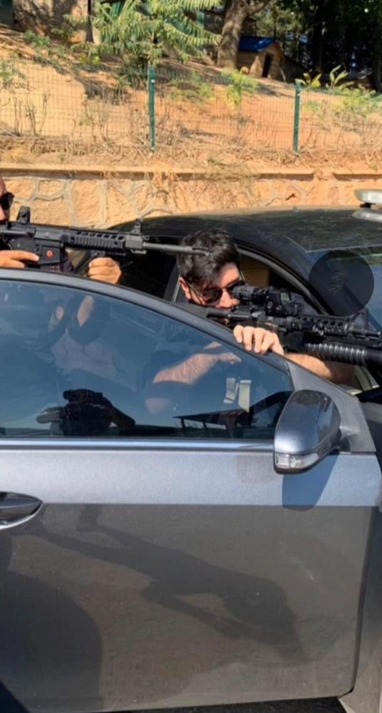 Mustafa Türkay Sonel'in silahlı fotoğrafı ortaya çıktı - Resim : 4