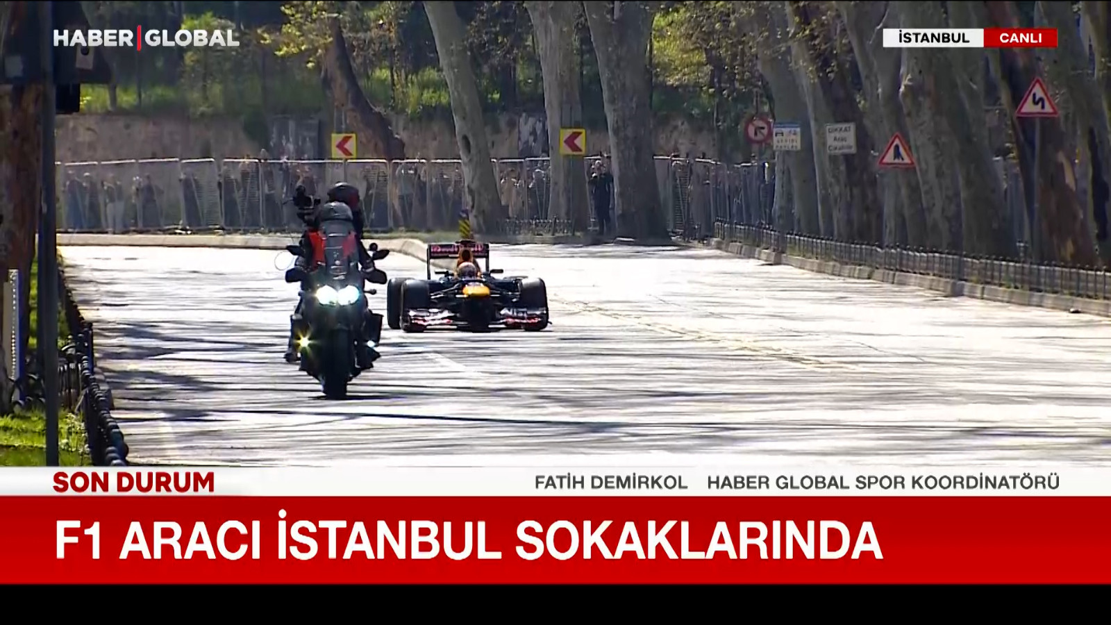 F1 aracı İstanbul sokaklarında