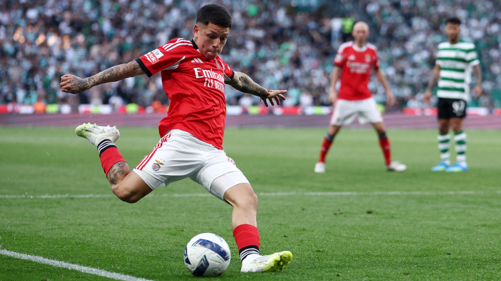 UEFA'dan Prestianni'ye 6 maç ceza