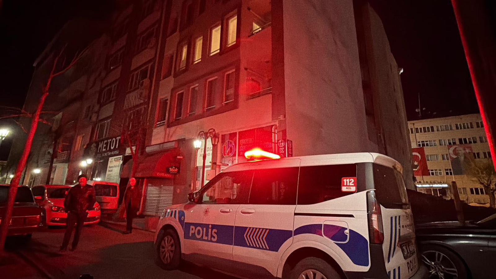 Yaşlı kadın yalnız yaşadığı evde ölü bulundu