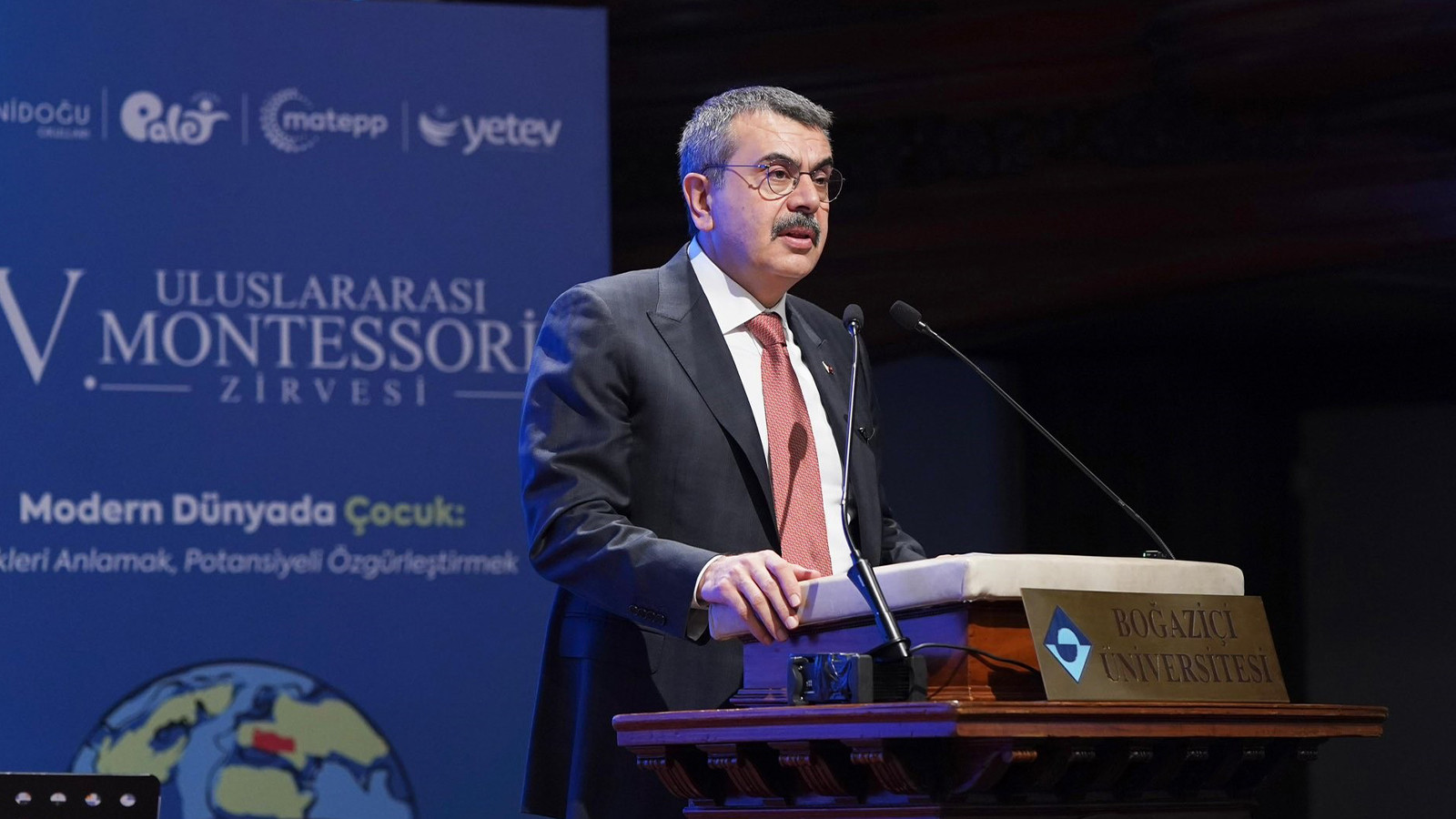 Bakan Tekin: Fiziki tedbirlerle sorunu çözeceğimizi düşünürsek büyük yanılgı içerisine girmiş oluruz