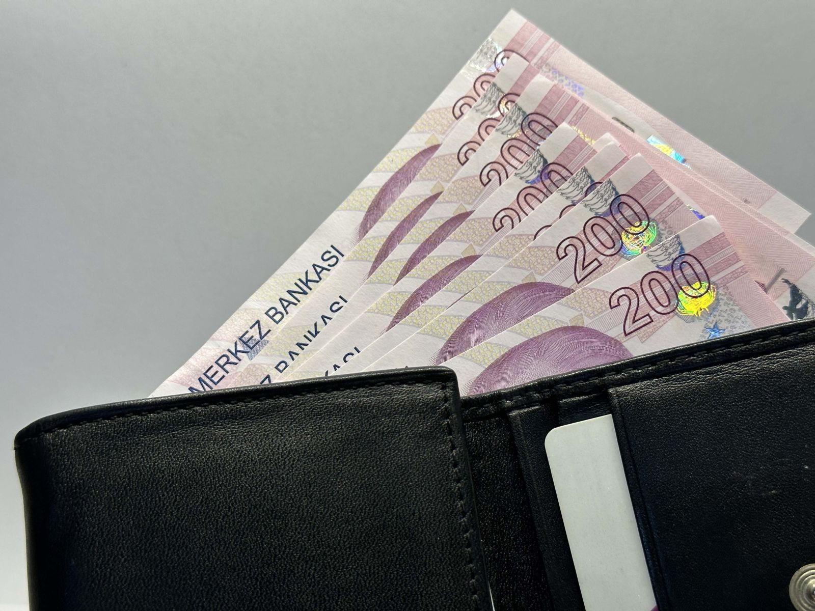 Konut kredisi faizlerinde son durum... 10 yıl vadeli 2 milyon TL'nin geri ödemesi belli oldu - Resim: 5