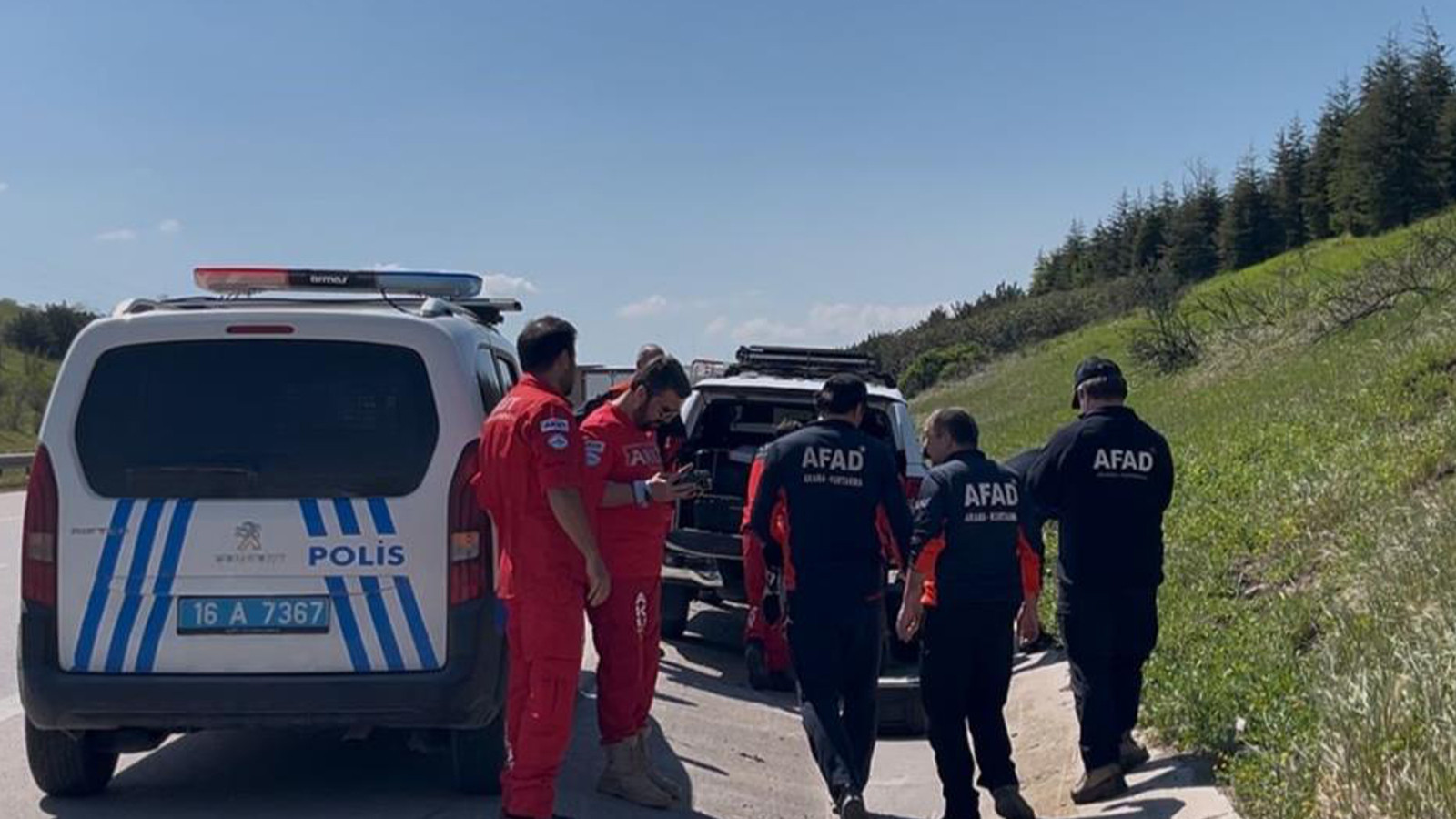 Ekipleri alarma geçiren ihbar; "Otoyola 5 yaşında çocuk bırakıldı"