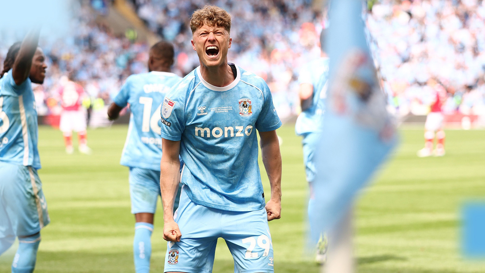 Coventry'den Hull City'nin play-off ümitlerini yeşerten galibiyet