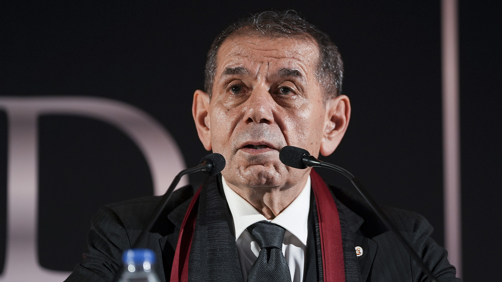 Galatasaray, şampiyonluk için kesenin ağzını açtı: Dursun Özbek müjdeyi duyurdu