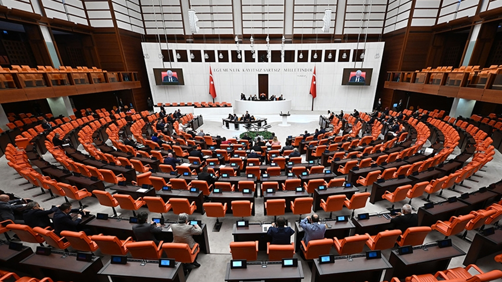 TBMM'de yoğun gündem: İşte bu hafta görüşülecek kanun teklifleri