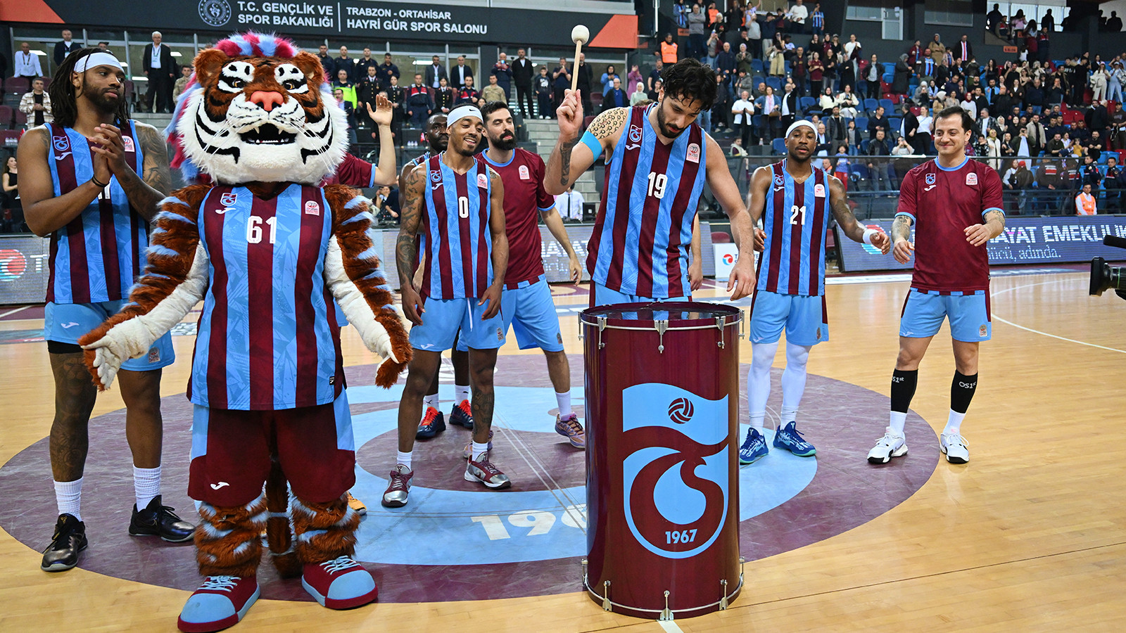 Trabzonspor evinde Galatasaray'ı mağlup etti