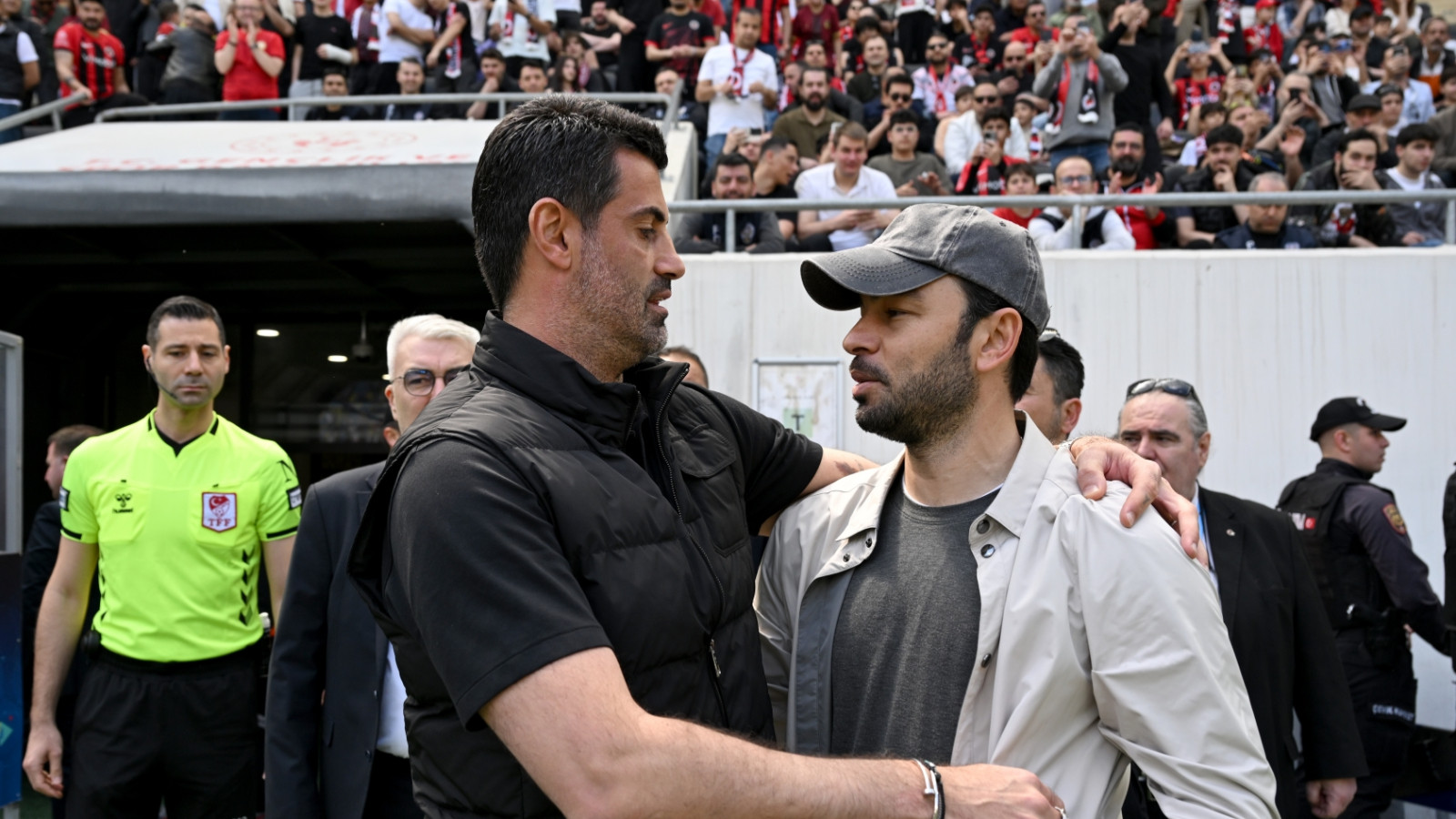 Volkan Demirel: Bizim kalbimiz temiz, gönlümüz rahat