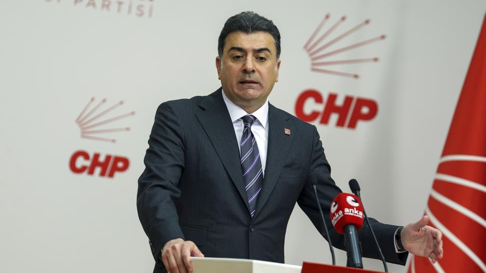 CHP'de ihraç edilenler partiye geri dönüyor
