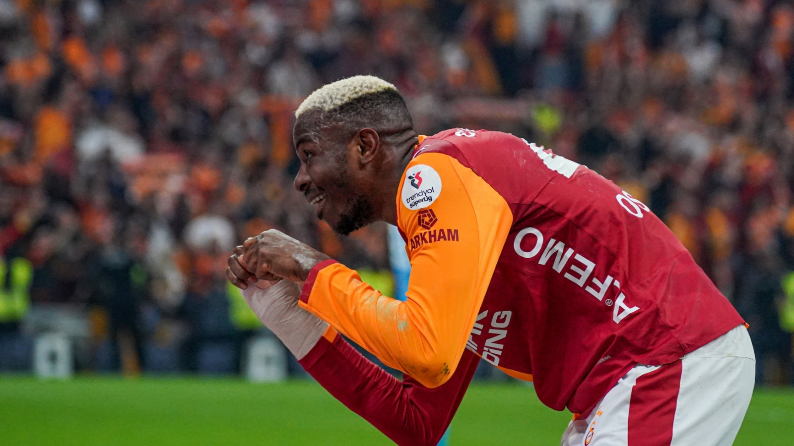 Osimhen'den Fenerbahçe'ye taş: Antrenmanda daha çok yorulduk