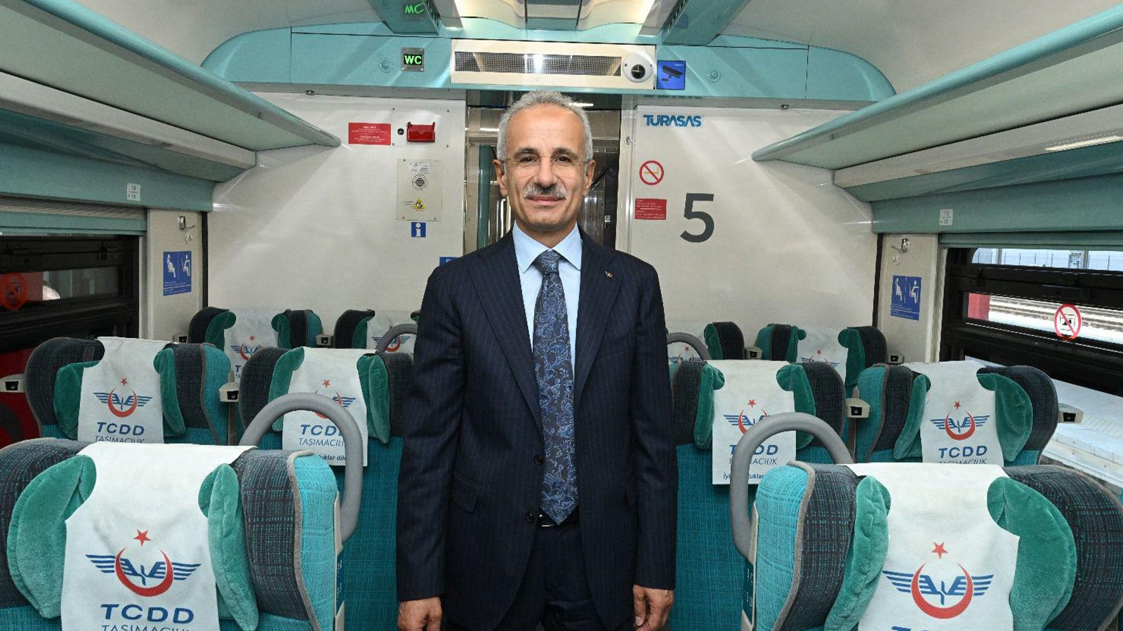 Bakan Uraloğlu: Dijital biletle 3 bin ağacın kesilmesi önlendi