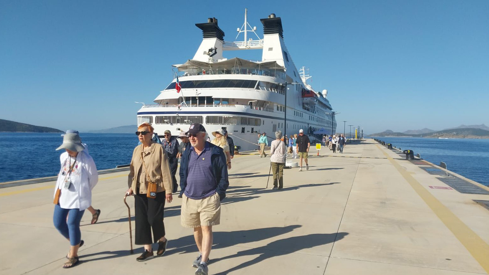 Bodrum'a "Star Legend" kruvaziyeriyle 274 turist geldi