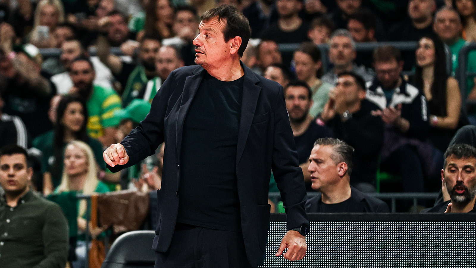Ergin Ataman 'saygısızca' demişti, Valencia geri adım atmadı