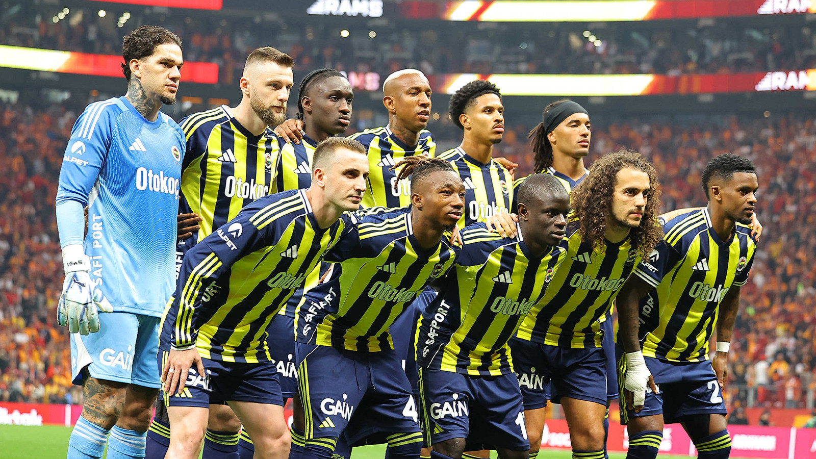 Fenerbahçe Başakşehir maçı ne zaman, saat kaçta? FB Başakşehir muhtemel 11'ler!