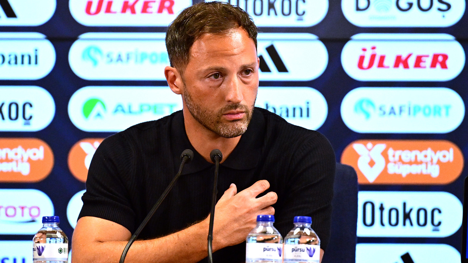 Tedesco, Fenerbahçe'de yaz hazırlık kampı hedefine ulaşamadı