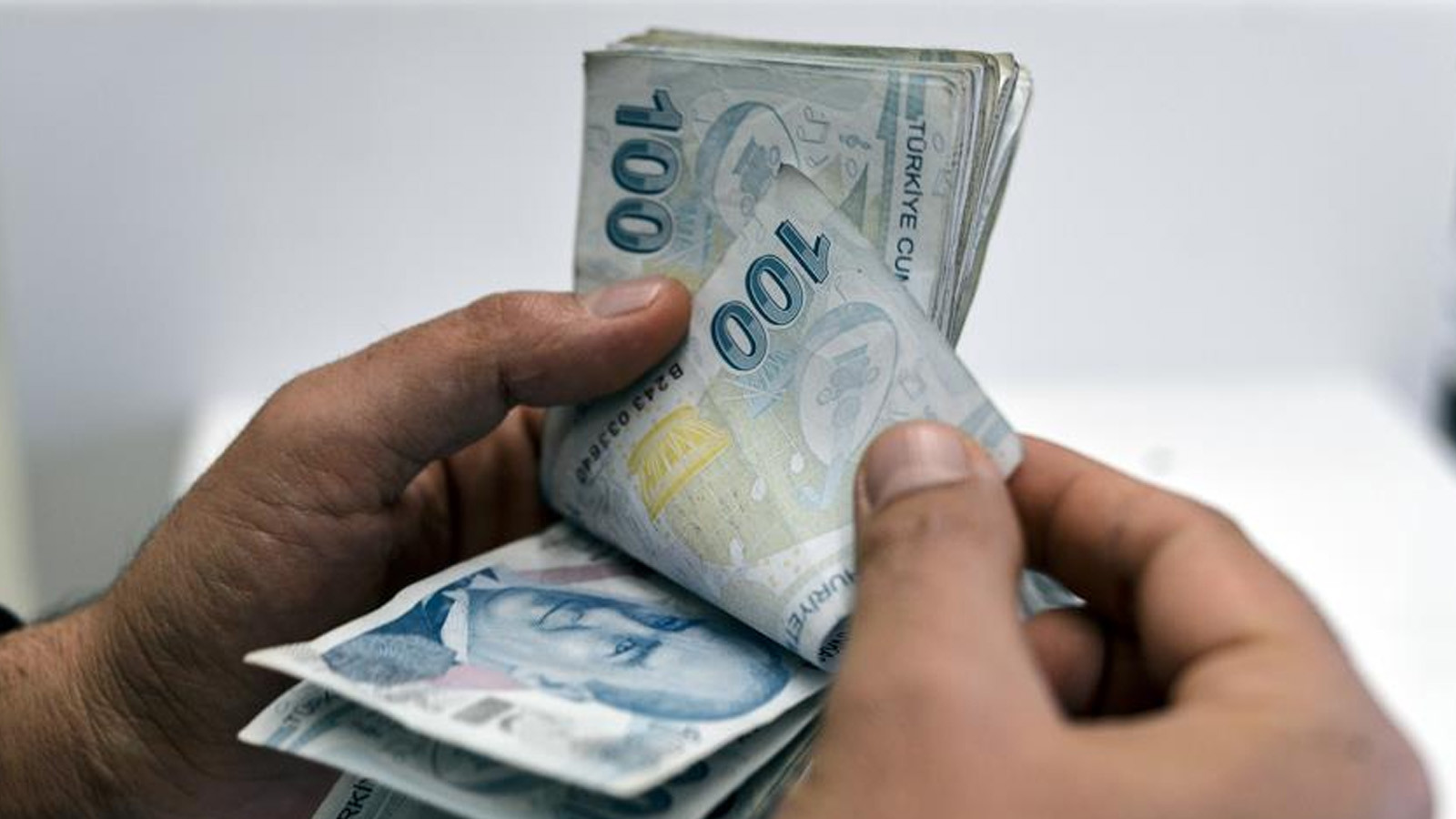 Bakan Göktaş duyurdu: Doğum yardımı ödemeleri hesaplara yatırıldı