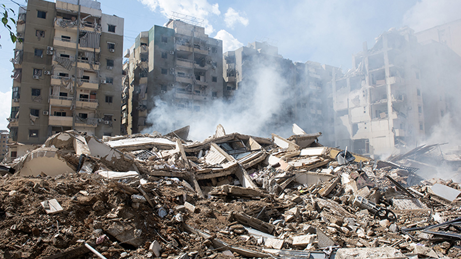 İsrail, Lübnan'da sivilleri hedef aldı: Çok sayıda can kaybı