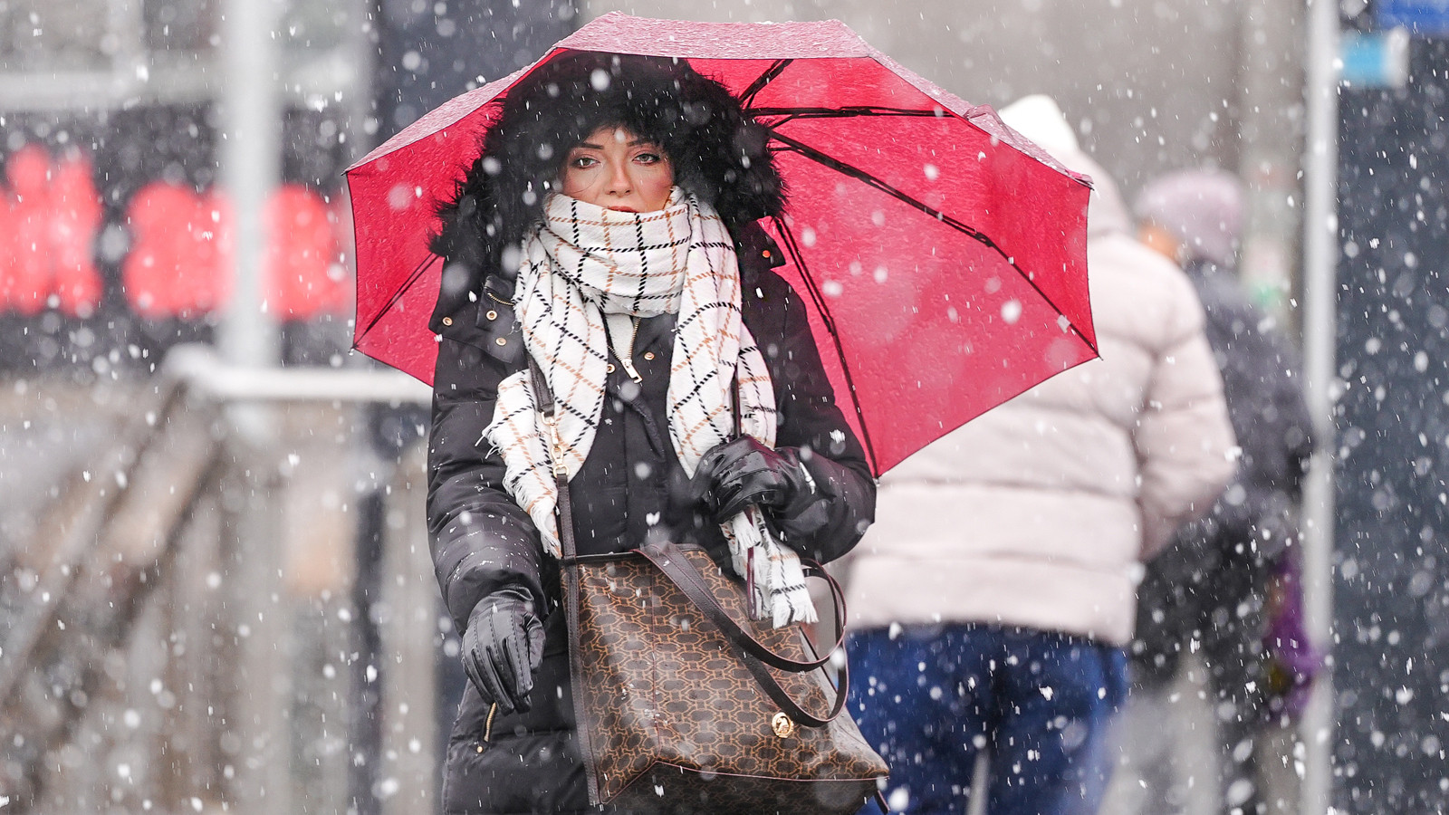 Meteoroloji’den kritik uyarı: Yalancı bahar bitiyor, kar ve sağanak geri geliyor