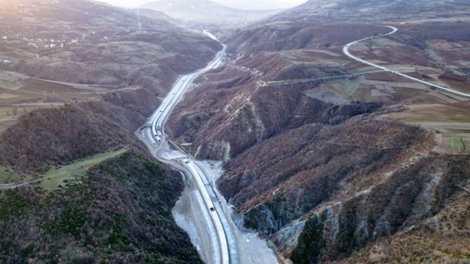 Tokat-Niksar Karayolu 13 yıldır tamamlanamadı