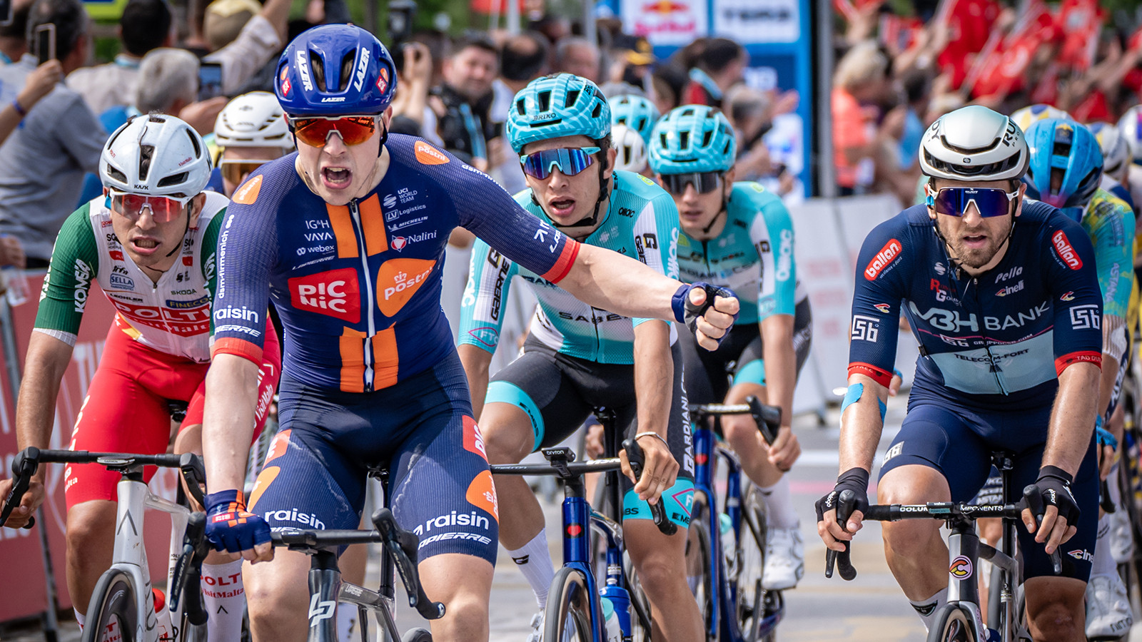 61. Cumhurbaşkanlığı Türkiye Bisiklet Turu'nun 5. etabını Hollandalı Casper van Uden kazandı