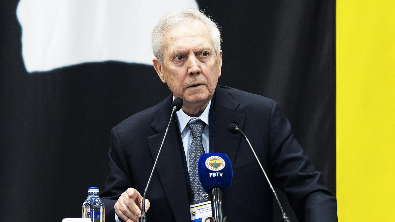 Aziz Yıldırım, Fenerbahçe başkanlığına aday olma kararı aldı: İşte anlaşma sağladığı teknik direktör