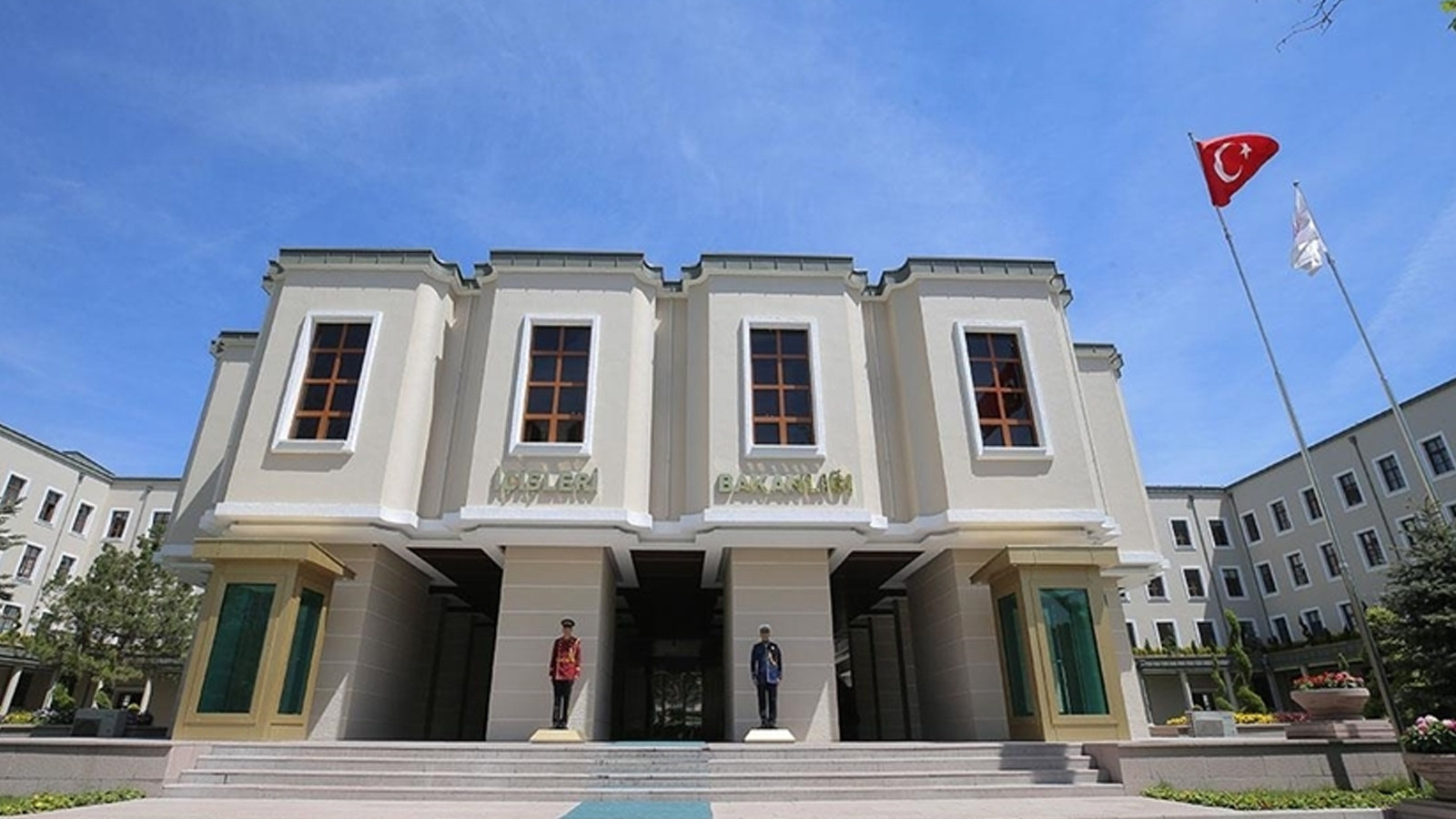 İçişleri Bakanlığı duyurdu: Van’da 240 kilo uyuşturucu ele geçirildi