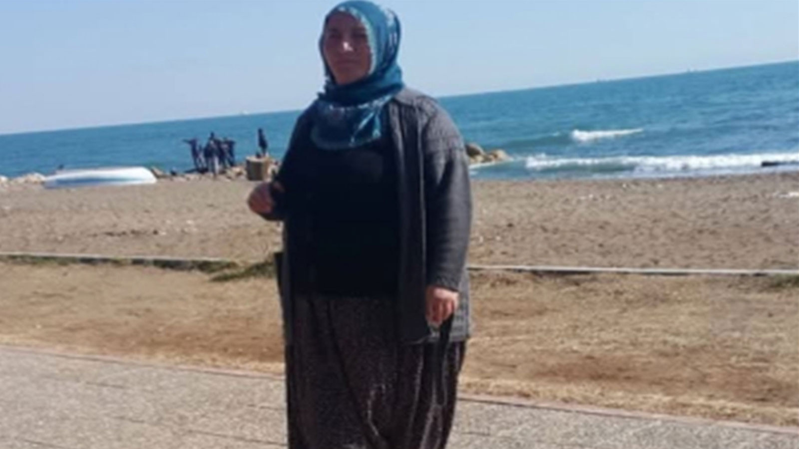 Aksaray'da feci ölüm! İş yerinde kesilen ağaç, üzerine devrildi