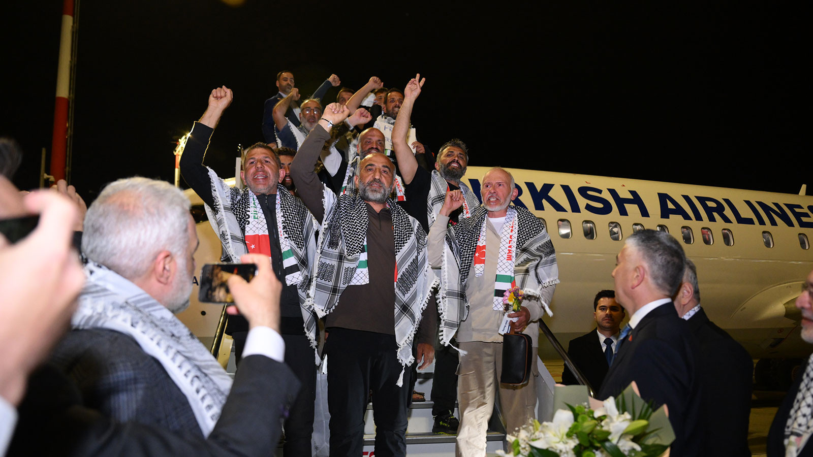 İsrail'in alıkoyduğu 59 Küresel Sumud Filosu aktivistleri İstanbul'da