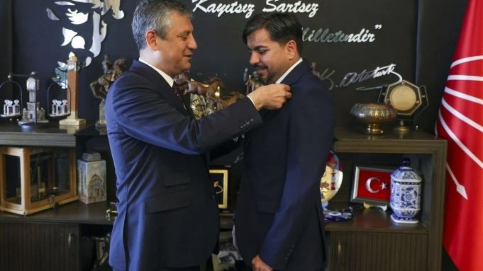CHP'de Arif Kocabıyık'ın üyelik işlemlerini durdurdu