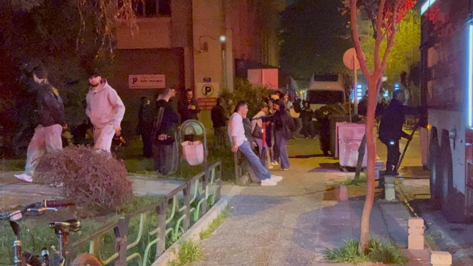 Eskişehir'de eğlence mekanında yangın paniği