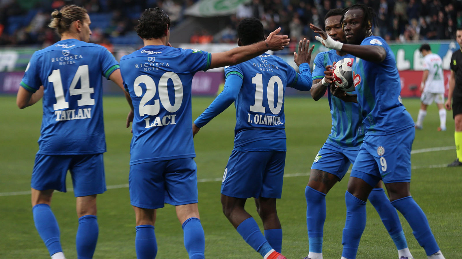 Konyaspor'un müthiş serisini Rizespor bitirdi