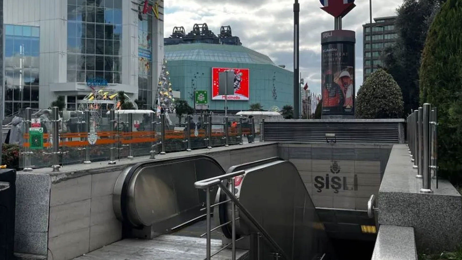 M2 Yenikapı-Hacıosman metro hattı Şişli-Mecidiyeköy istasyonu açıldı
