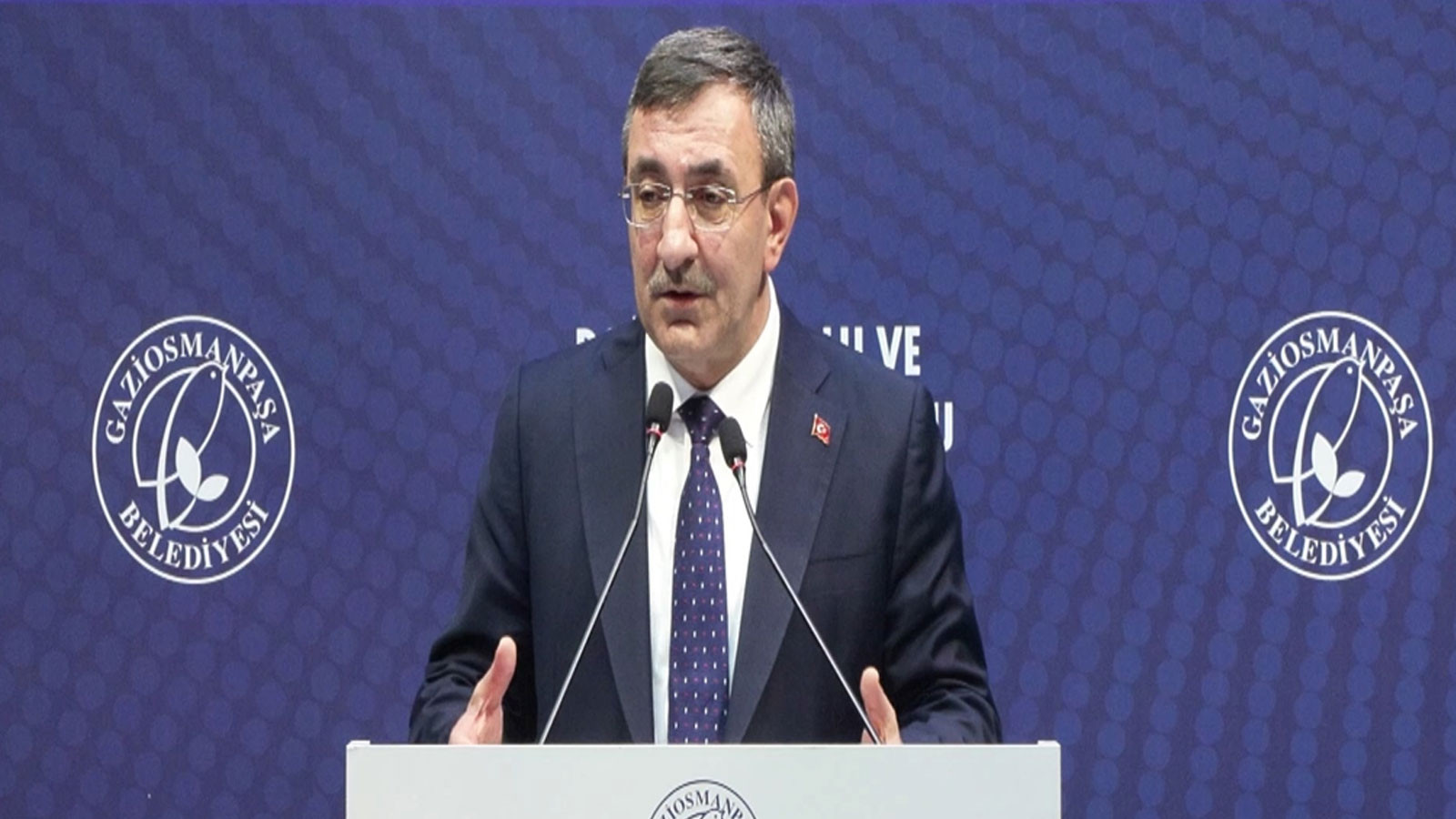 Cevdet Yılmaz: Türkiye Cumhuriyeti'ni çatışmalardan, ateşten uzak tutuyoruz
