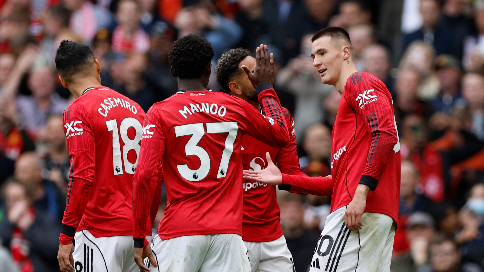 Manchester United, Şampiyonlar Ligi'ni garantiledi
