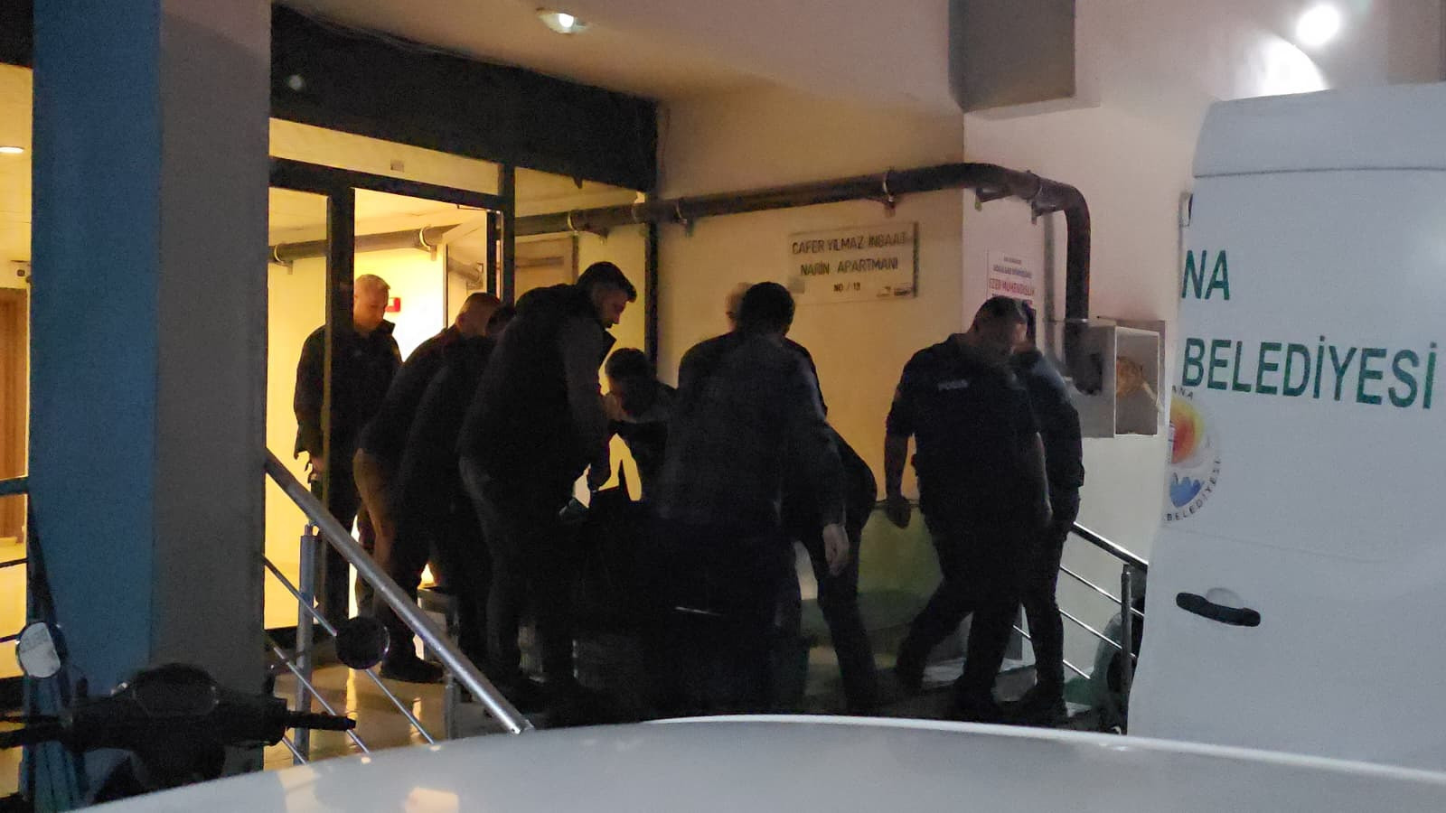 Evine gelen eski çalışan tarafından katledildi