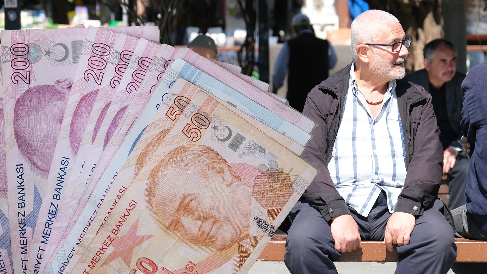 SSK ve Bağ-Kur'lular dikkat: Yeni emekli maaşı tablosu belli oldu