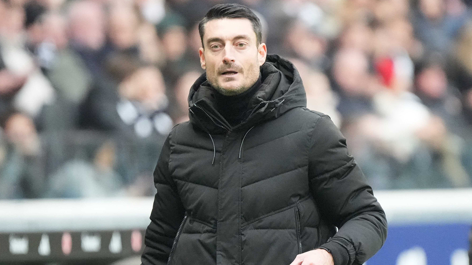 Eintracht Frankfurt, Albert Riera'nın görevine son veriyor: Bundesliga'da hayal kırıklığı yarattı