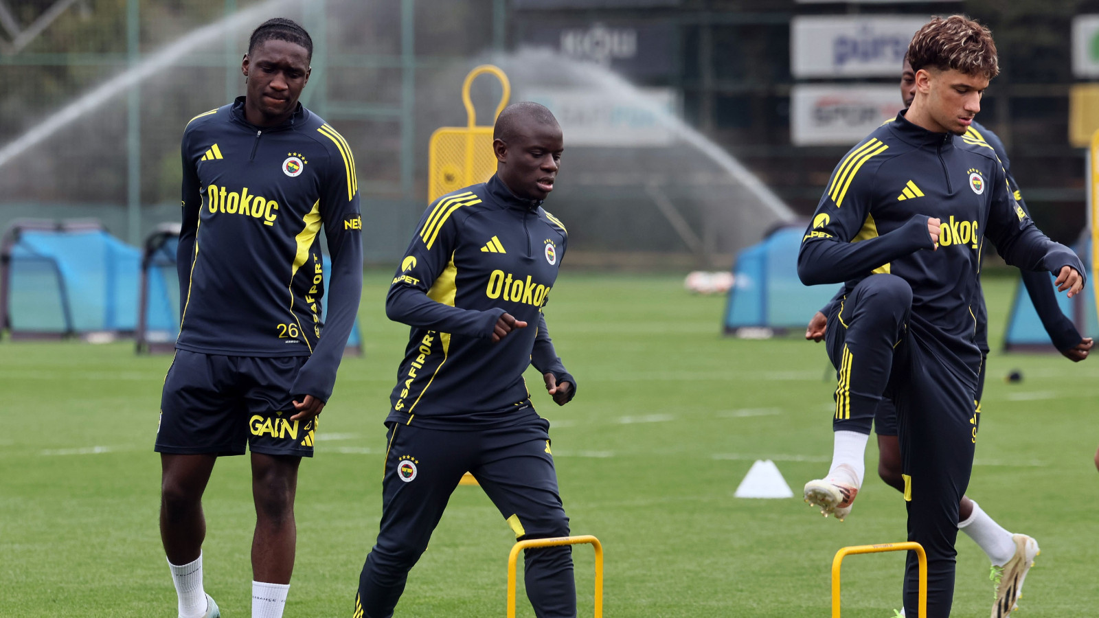 Fenerbahçe, Konyaspor maçı hazırlıklarına başladı