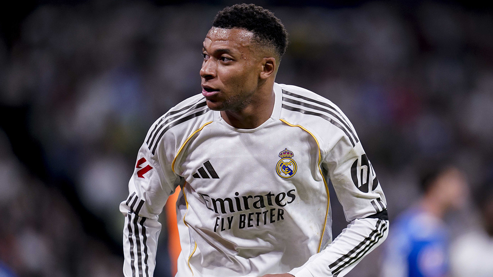 Real Madrid'de Mbappe krizi: Ester Exposito ile tatili ortalığı karıştırdı