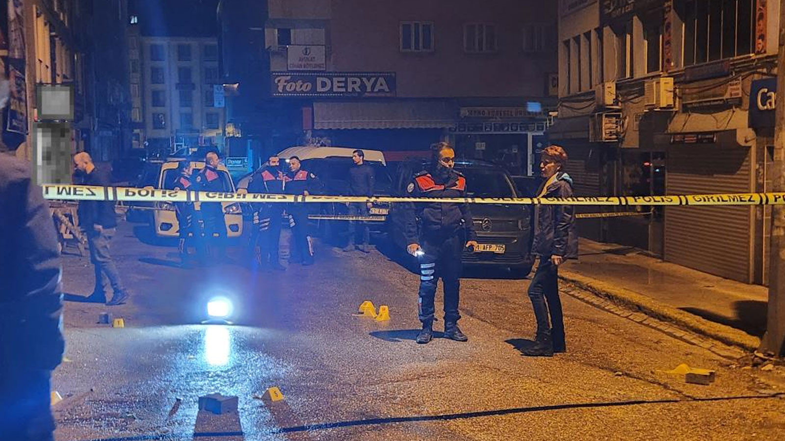 Tunceli'de sevgilisinden ayrılıp alkol alan şahıs dehşet saçtı