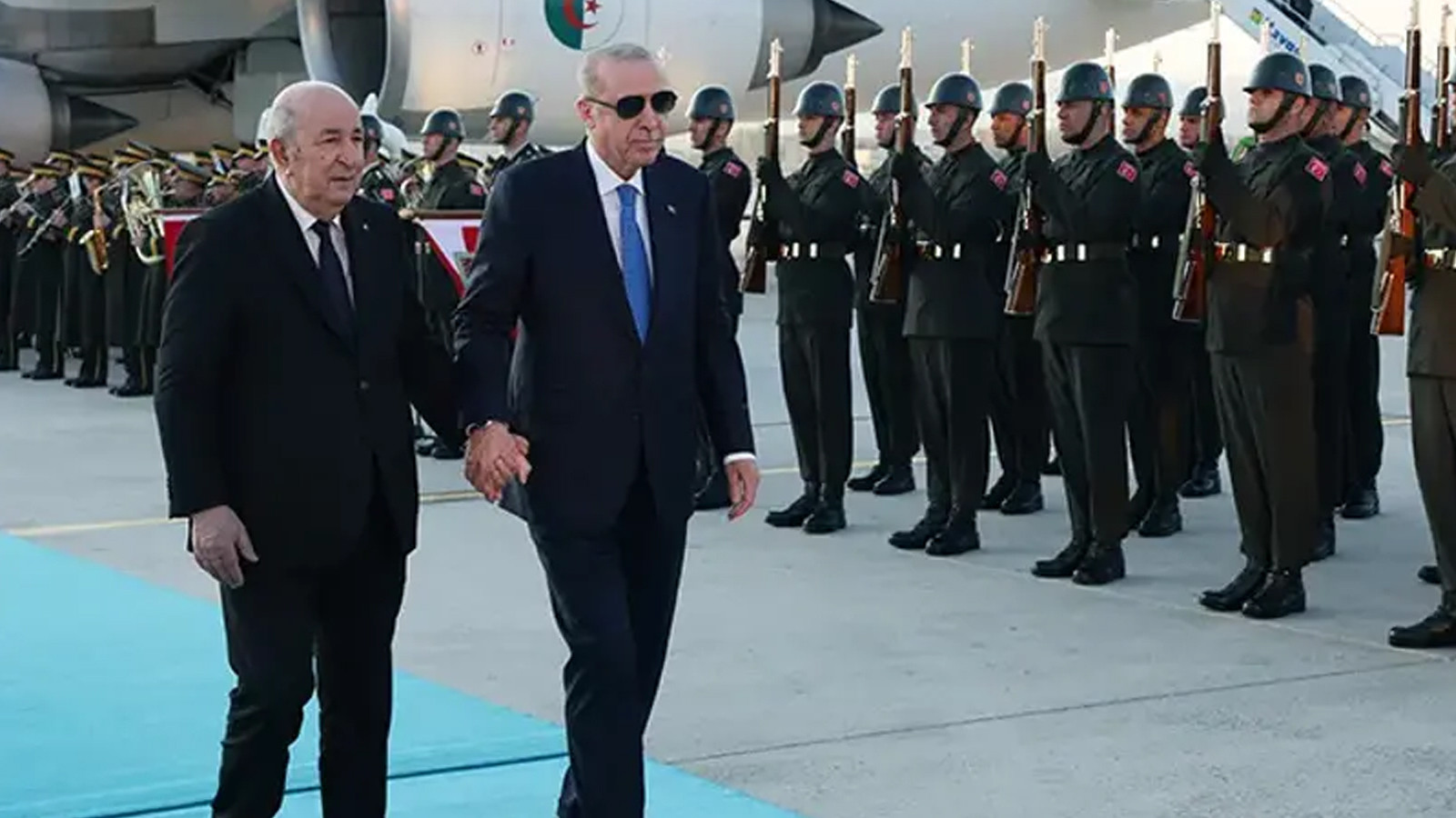 Cumhurbaşkanı Erdoğan, Cezayir Cumhurbaşkanı Tebbun'u resmi törenle karşıladı