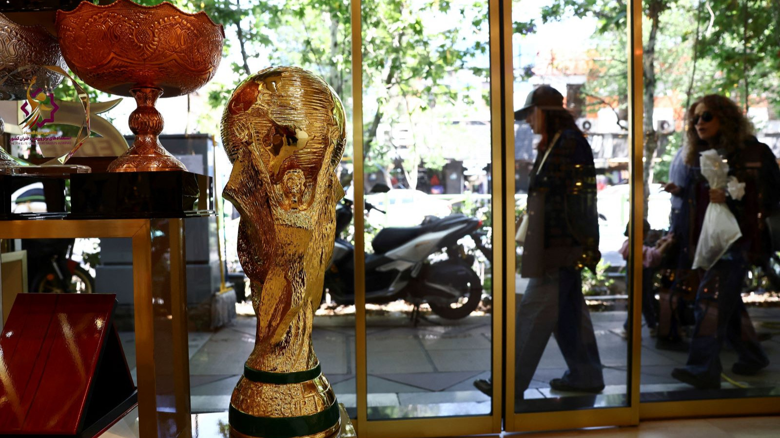 İranlı futbolcular halen ABD vizesi bekliyor