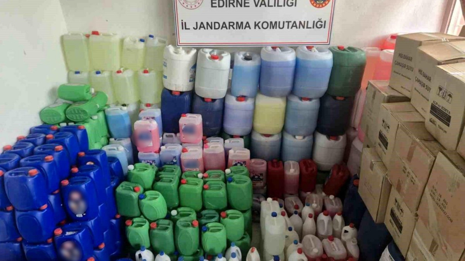 Edirne'de sahte deterjan operasyonu