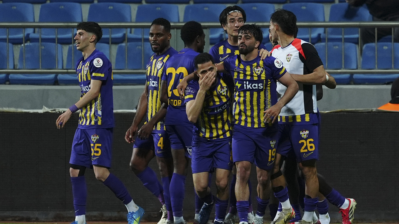 Eyüpspor'dan kümede kalma yolunda çok kritik galibiyet