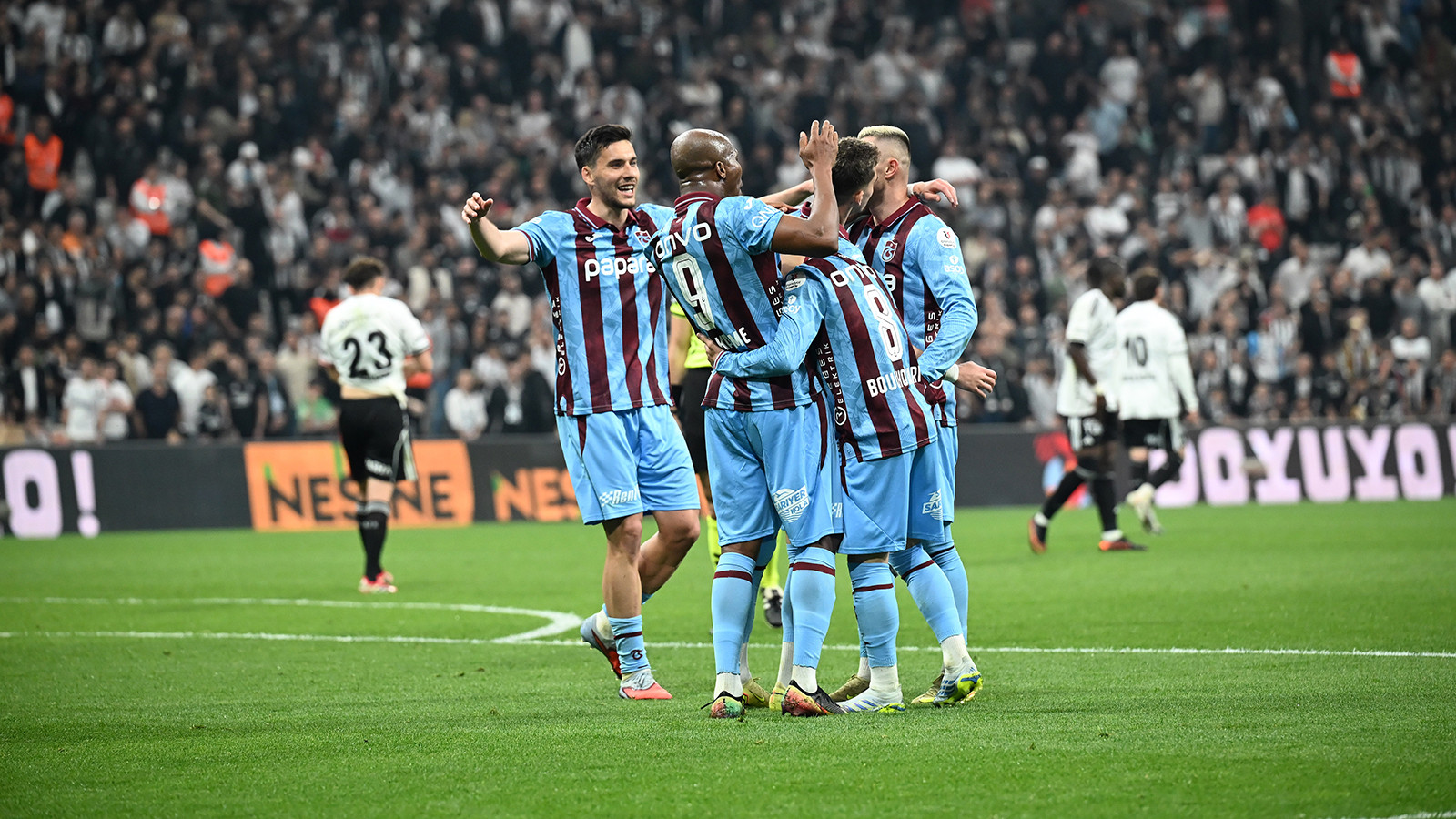 Trabzonspor derbide Beşiktaş'ı mağlup etti