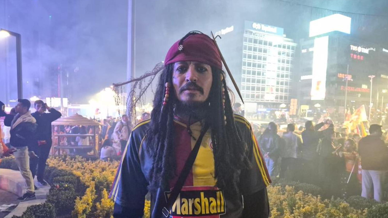 Ankaralı Jack Sparrow, Galatasaray'ın şampiyonluğunu kutladı