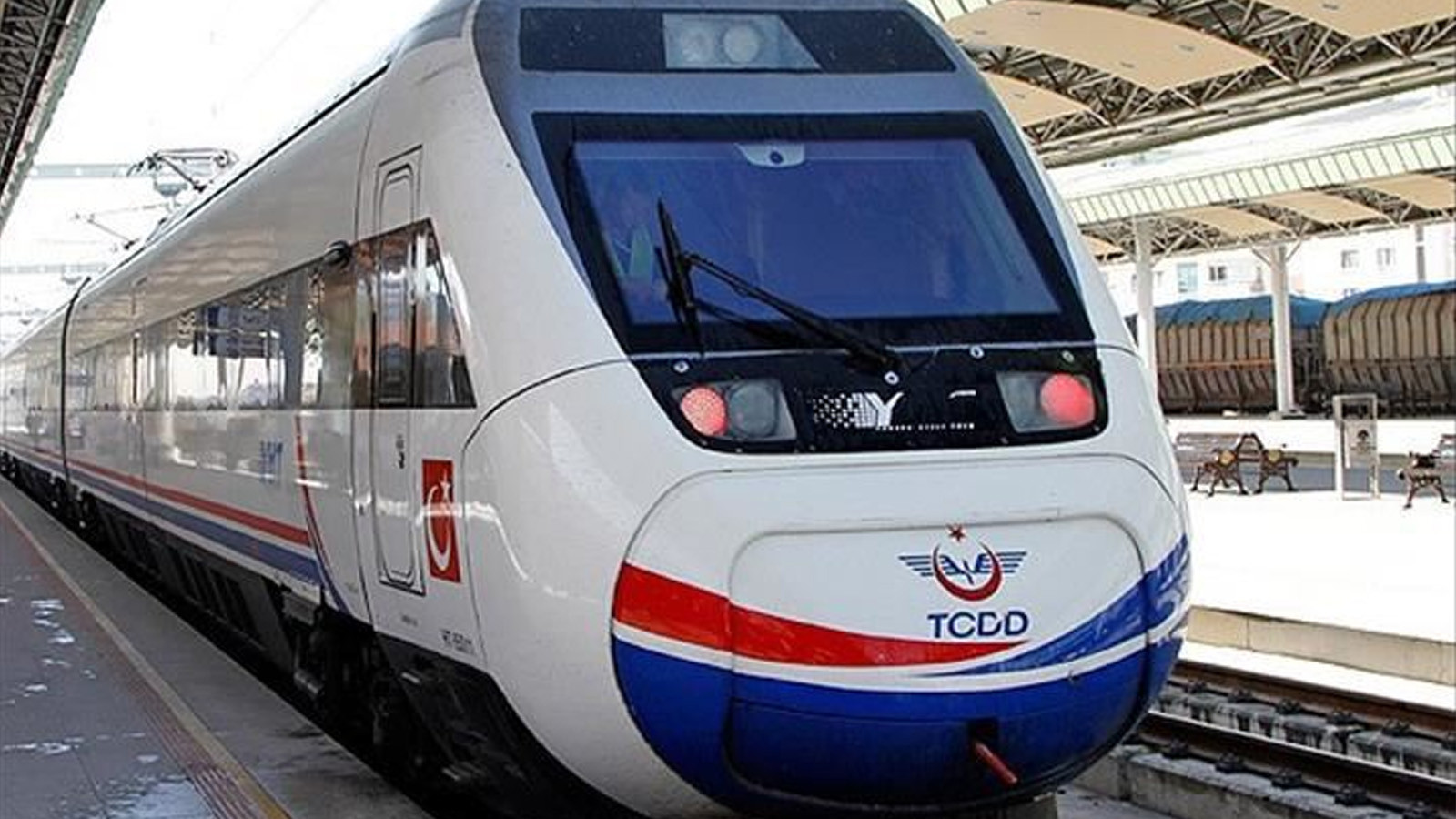 Bakan Uraloğlu: Demir yollarında 9 milyon engelli yolcuya ücretsiz hizmet verdik