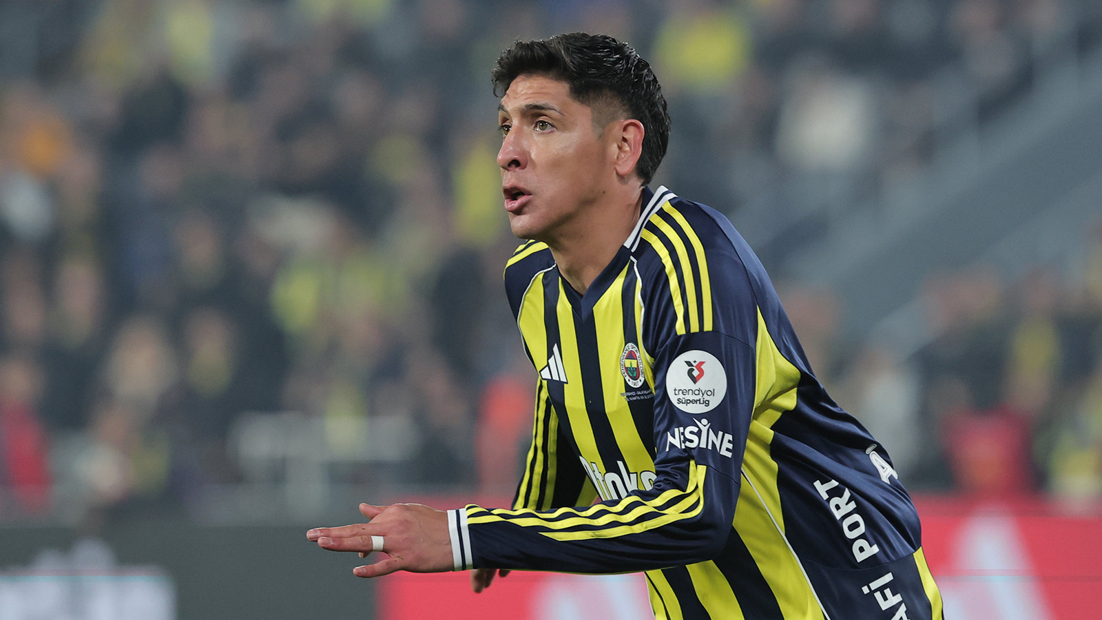 Fenerbahçe'de ilk ayrılık gerçekleşti: Eyüpspor maçında da oynamayacak