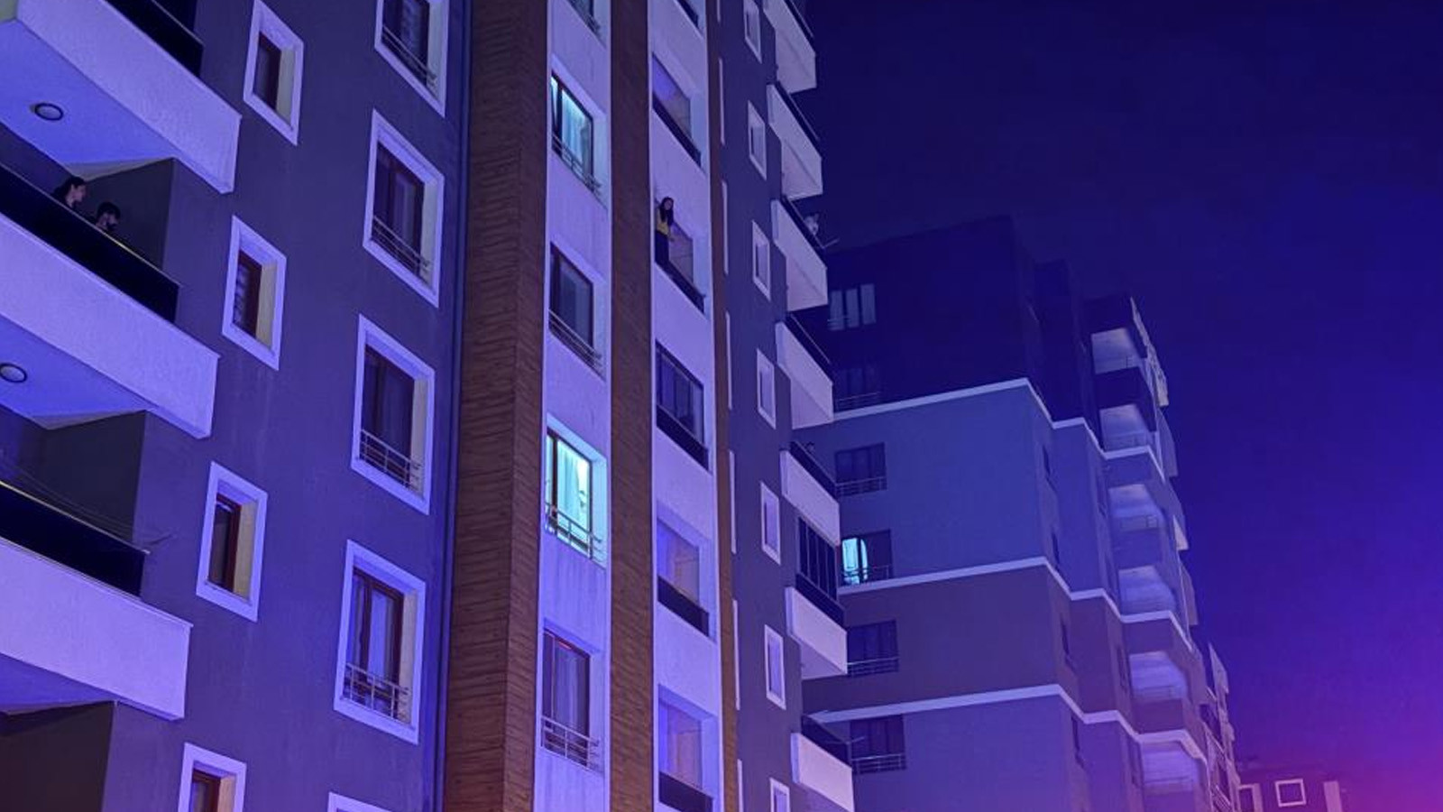 Yer: Kayseri! İntihar girişiminde bulunan kadını polis ikna etti